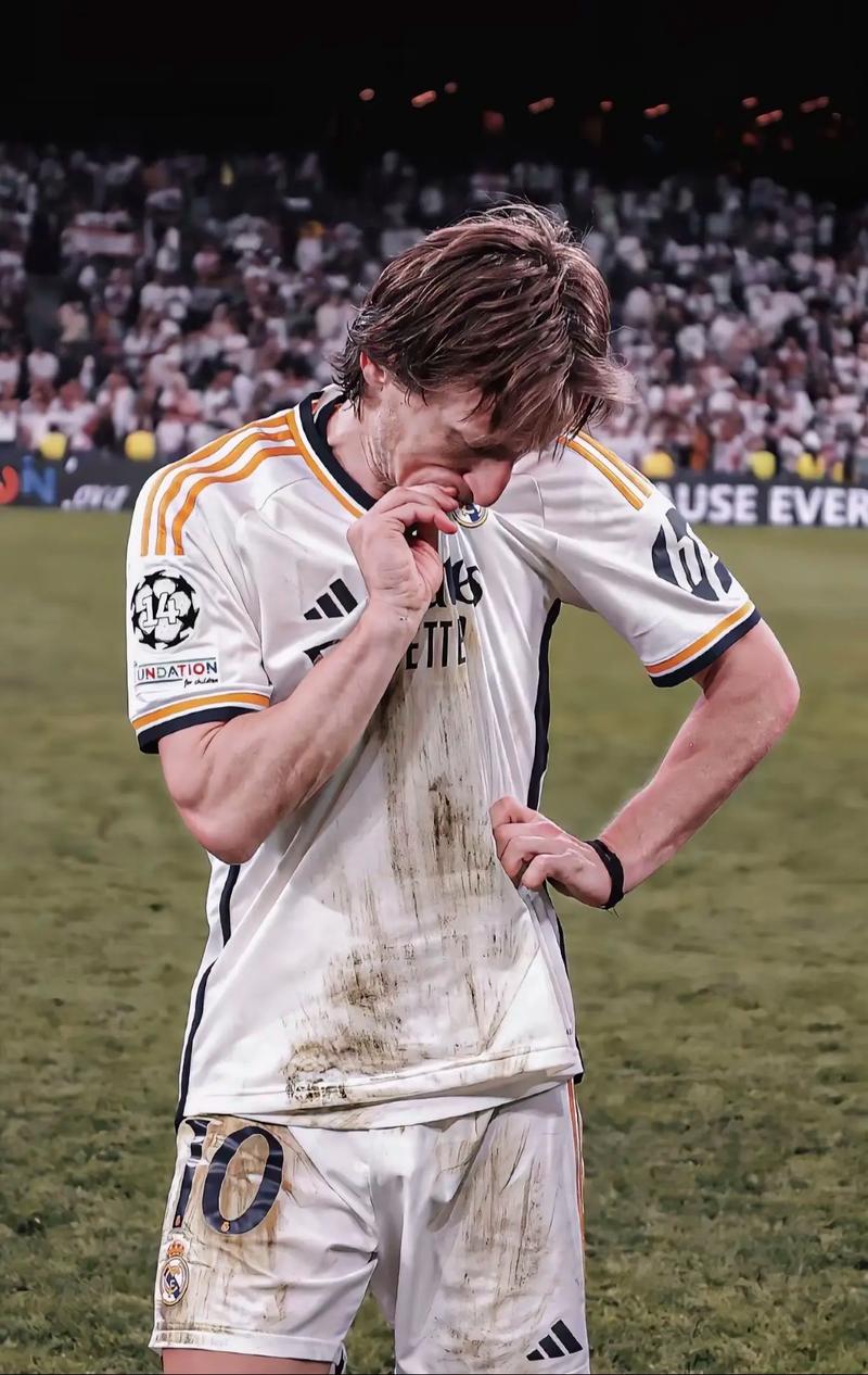 saas-dashboard-overview